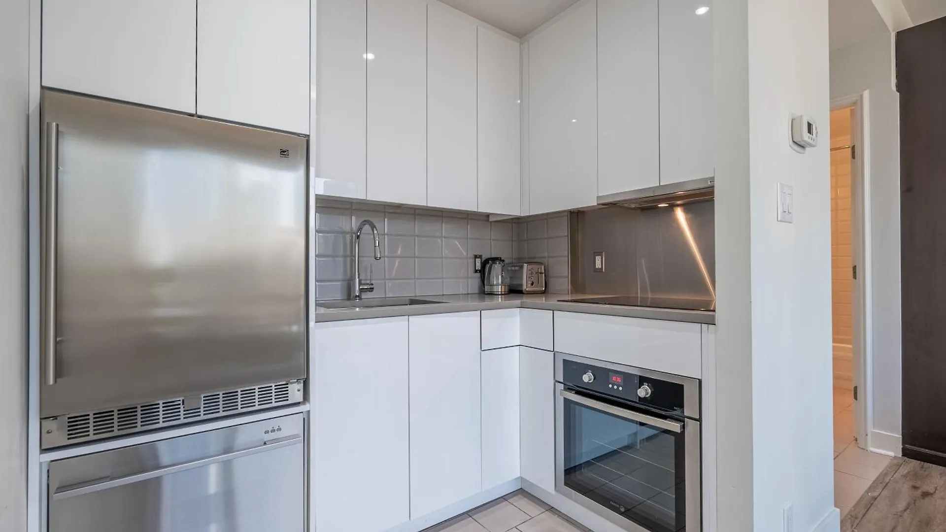 Yaletown Downtown Center Apartment Vancouver